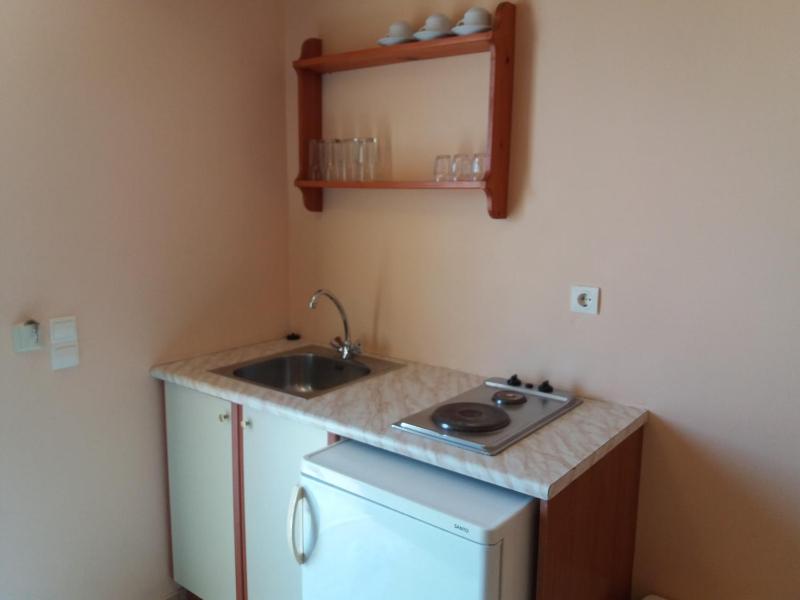 Studio (2 Adults) image 1