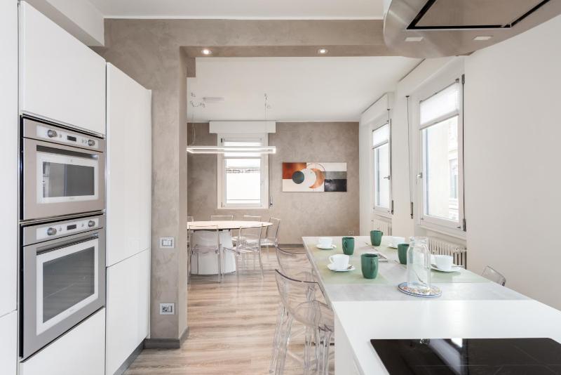 Flats4rent Verona Elegance Luxury Apartment - image 8