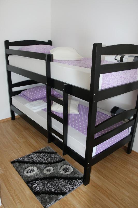 Quadruple Room image 3