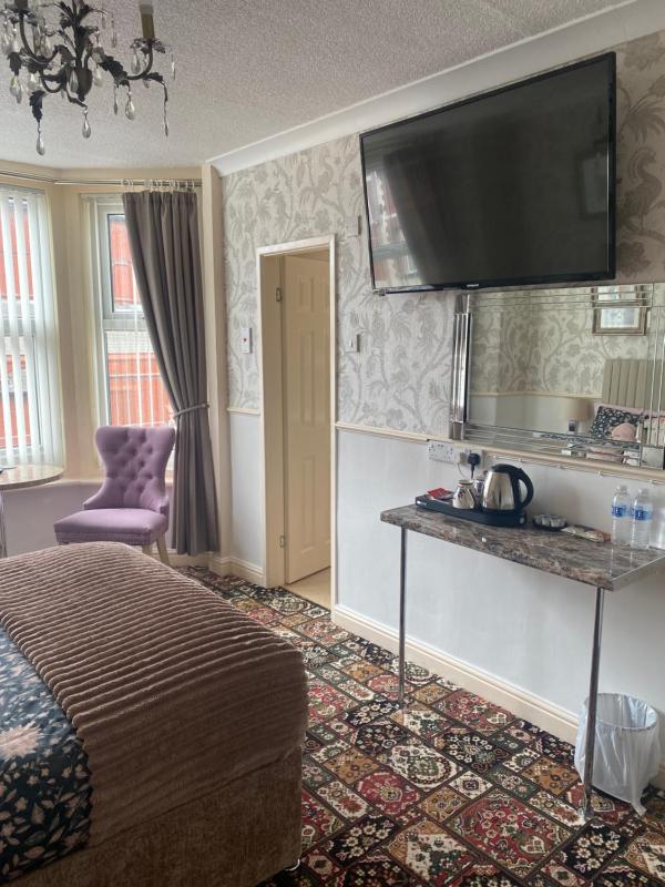 The Libra - Adults Only B&B with guaranteed carpark - image 21