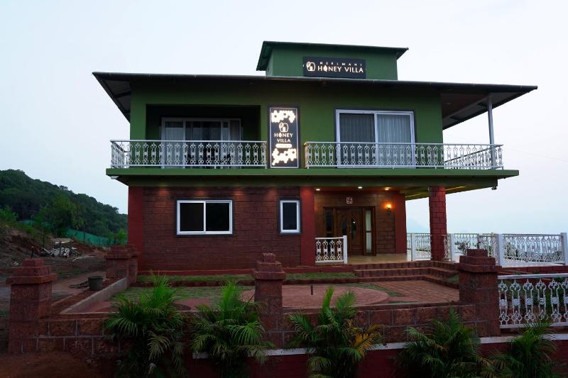 Honey Villa - image 8