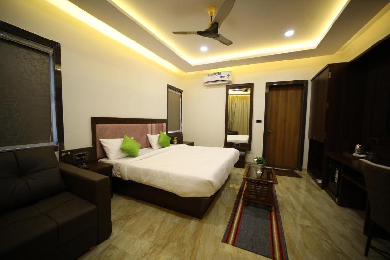 Honey Villa - image 18