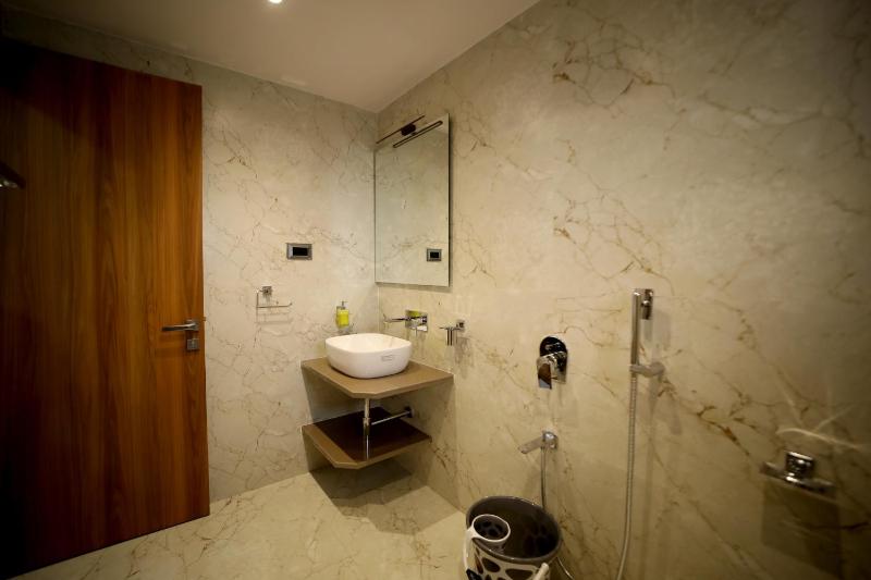 Honey Villa - image 2