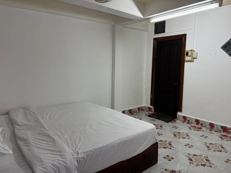 Isano Guesthouse - image 11