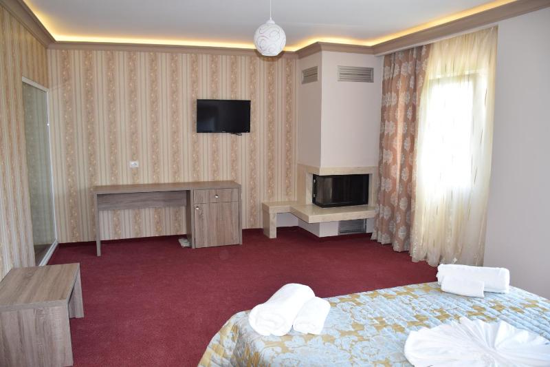 Family Room with Lake View image 2