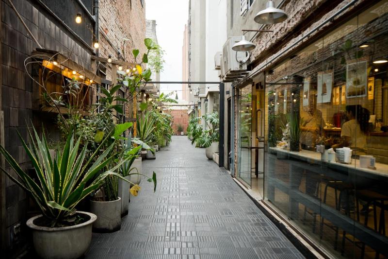 Moderno loft en Güemes - image 13