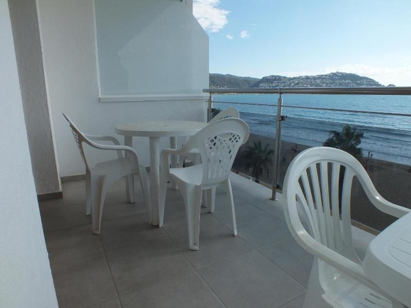 Apartamento frente al mar para 6 con parking en Rosas - ES-204-80 - image 17