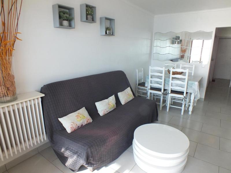 Apartamento frente al mar para 6 con parking en Rosas - ES-204-80 - image 2