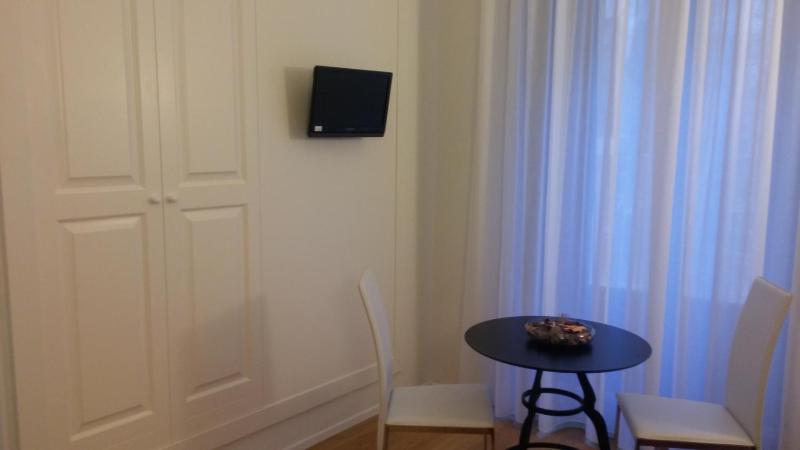 Deluxe Suite image 4