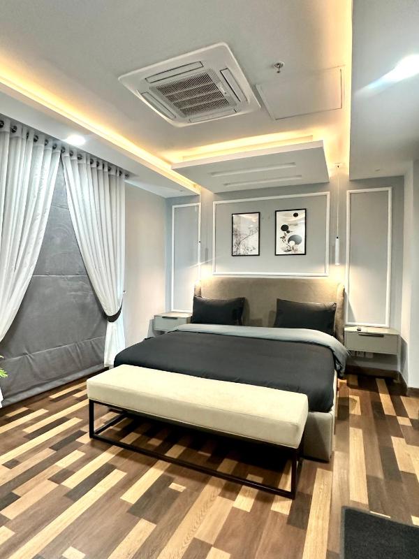Gold crest mall Two Bed Luxury Apartment - Mirhaa Homes - image 6