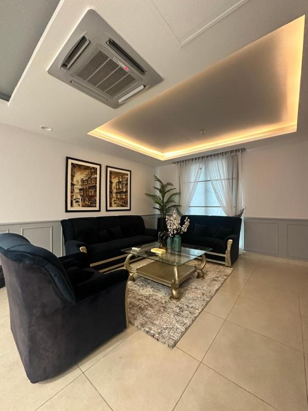 Gold crest mall Two Bed Luxury Apartment - Mirhaa Homes - image 10