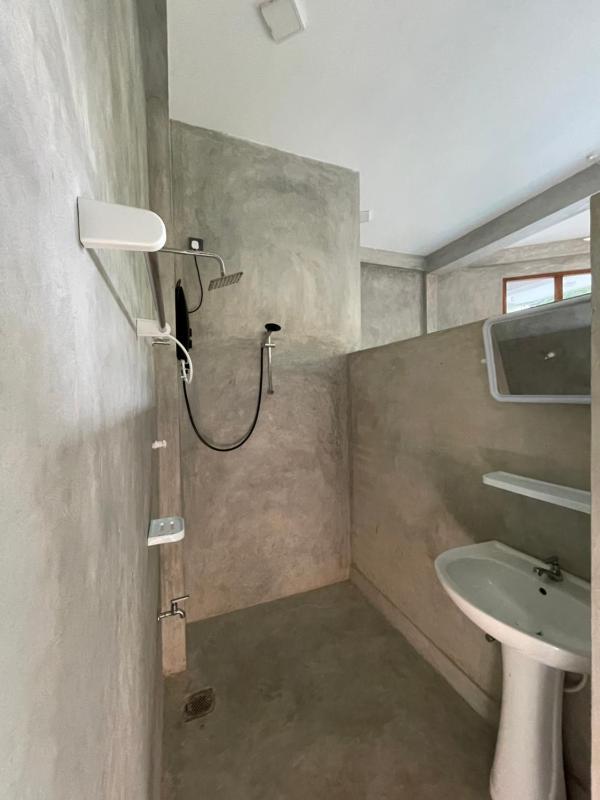Sandaru Guest House - image 16