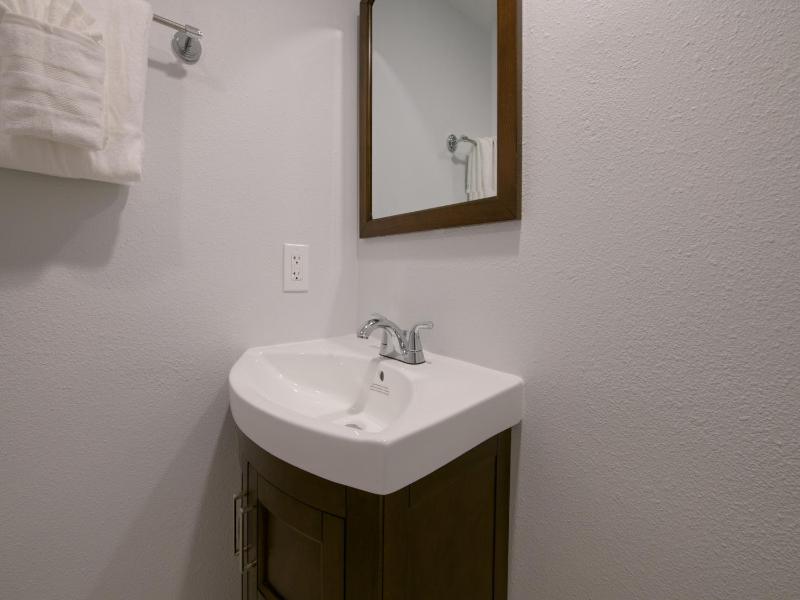 Crescent Beach Club 12E-N - image 11