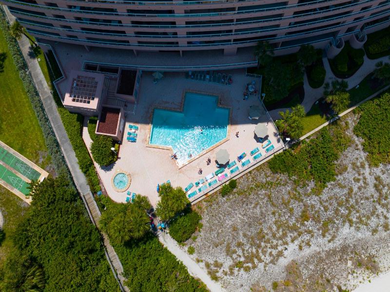 Crescent Beach Club 12E-N - image 25