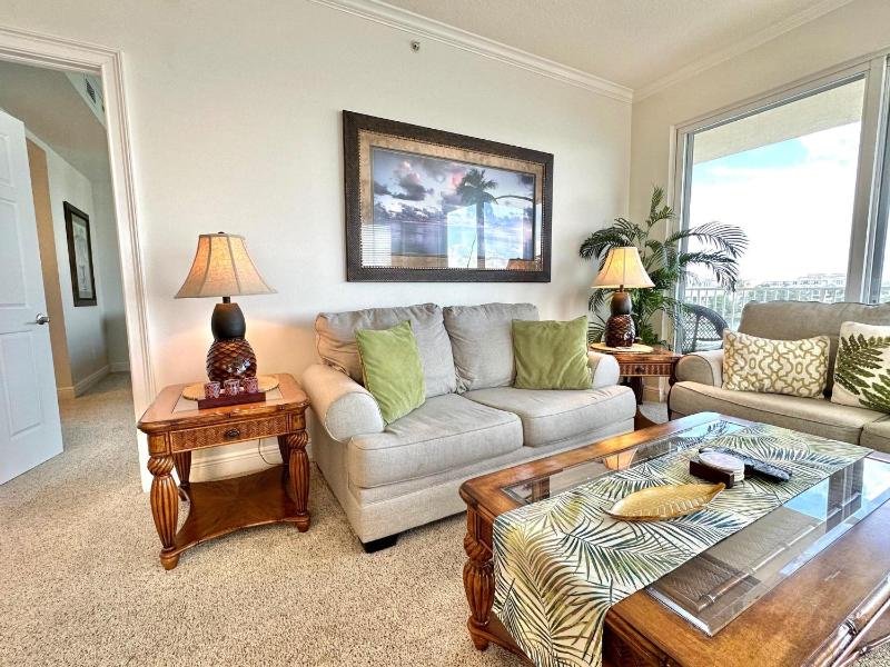 Bay Harbor 405 - image 15
