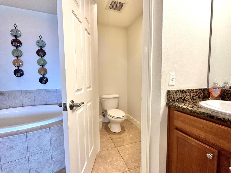 Bay Harbor 405 - image 22