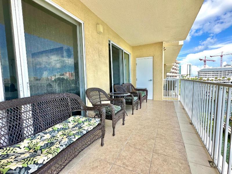 Bay Harbor 405 - image 17