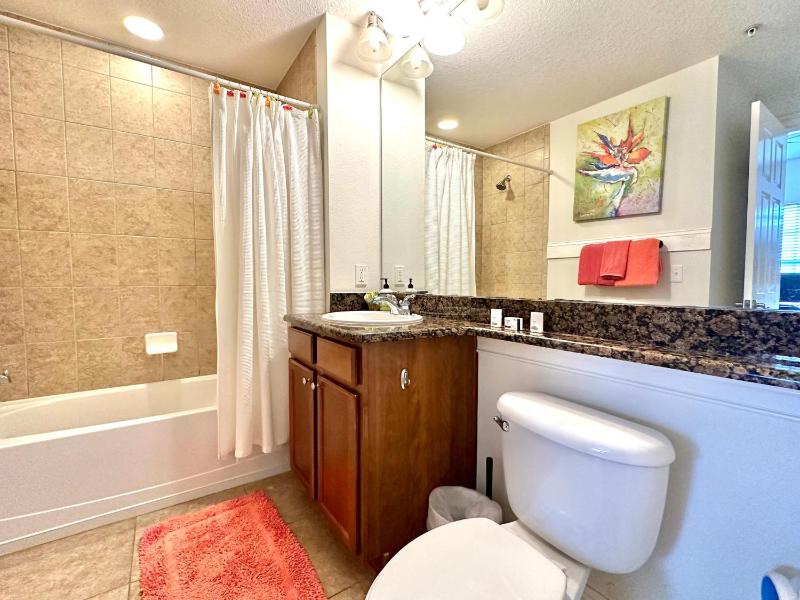 Bay Harbor 405 - image 18