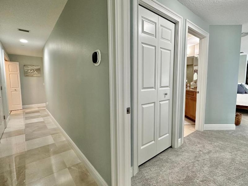 Chateaus on White Sands 302 - image 12