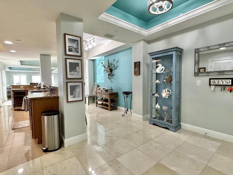 Chateaus on White Sands 302 - image 21