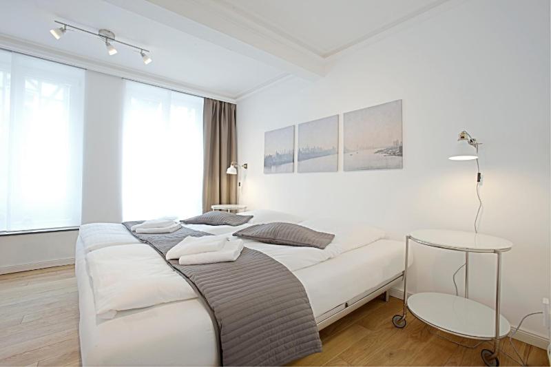 Superior One-Bedroom Apartment - Annex image 3