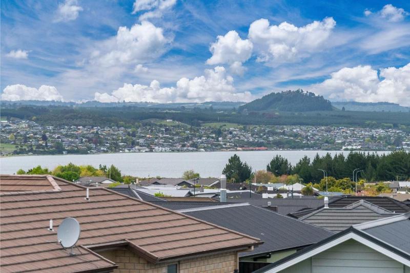 Blue Dun Views - Taupo - image 26