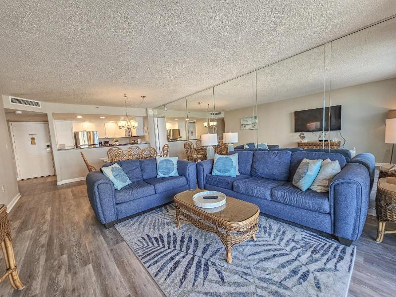507 South Hampton condo - image 1