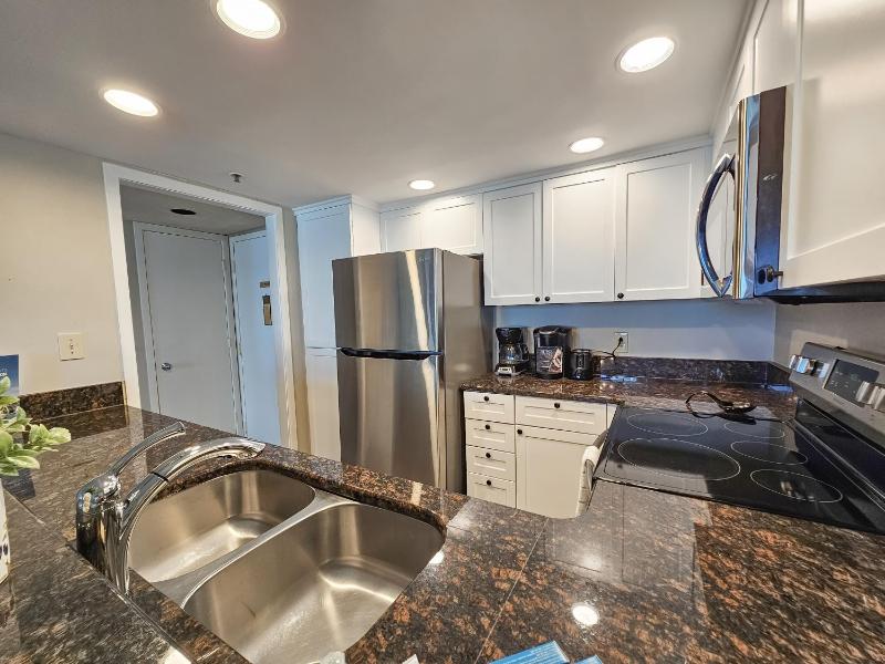507 South Hampton condo - image 12