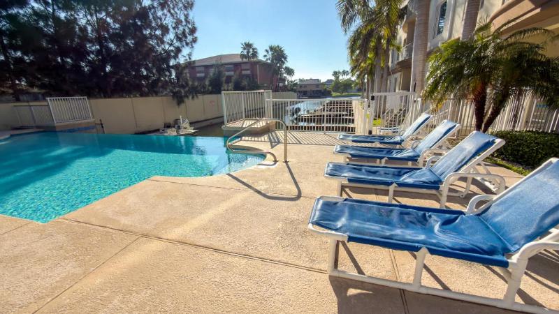 Channel views Private Boat Slip Pool & Patio apts - image 20