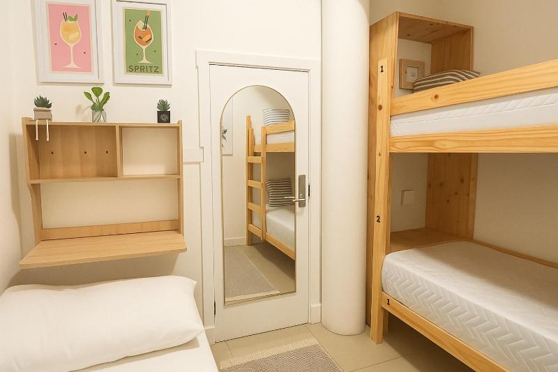 SweetStay - Kloof Street - image 15