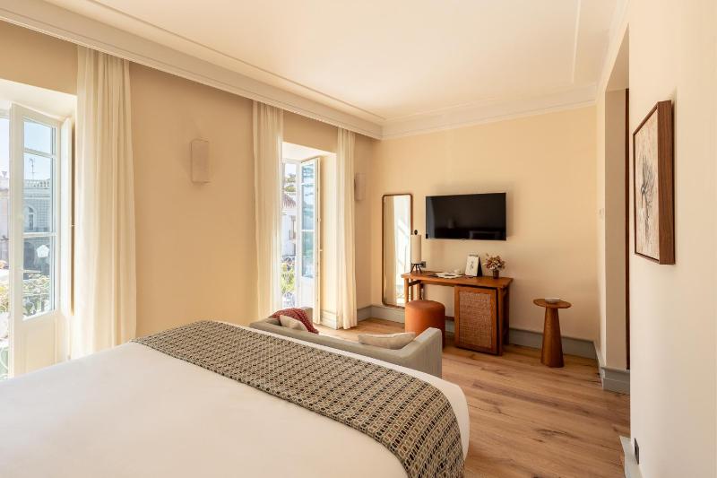 Palácio de Tavira a Small Luxury Hotel of the World - image 29