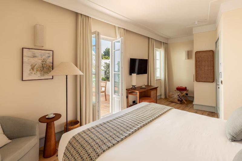 Palácio de Tavira a Small Luxury Hotel of the World - image 5