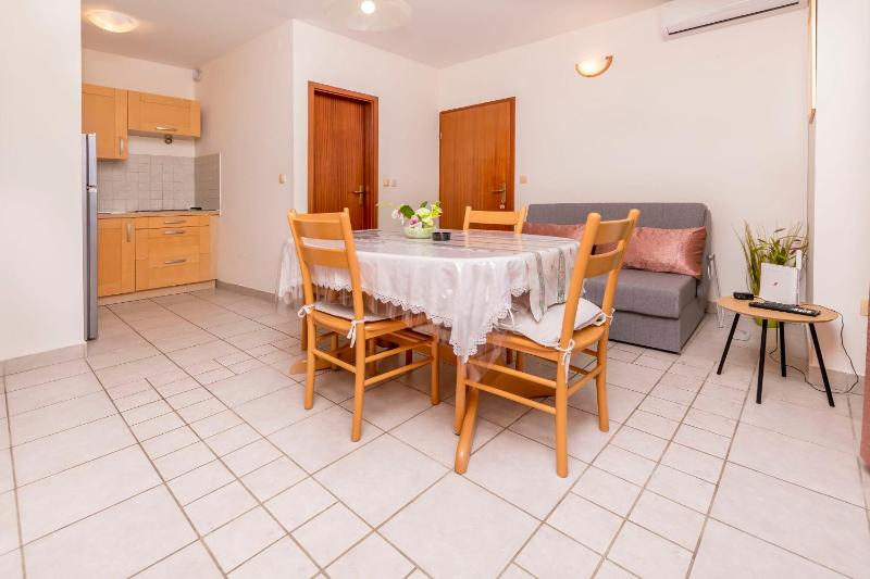 Apartments Toni - image 45