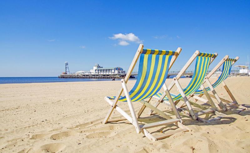 SEA AIR by BOURNECOAST - A Two Bedroom Apartment with Parking - Minutes to the Sandy Beaches - FM10676 - image 38