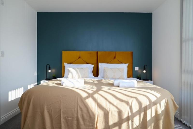 Syster Properties Modern Leicester Stay with Free Parking LE2 Area - image 33