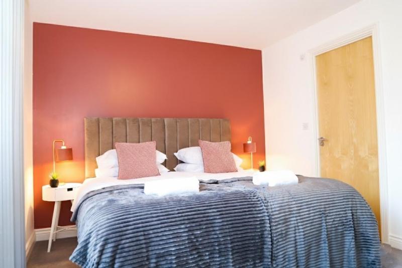 Syster Properties Modern Leicester Stay with Free Parking LE2 Area - image 43