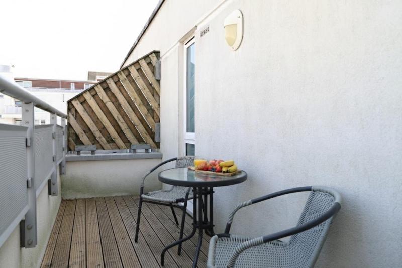Syster Properties Modern Leicester Stay with Free Parking LE2 Area - image 14