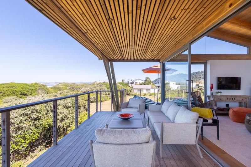 Dune Seaside Cottage - image 9
