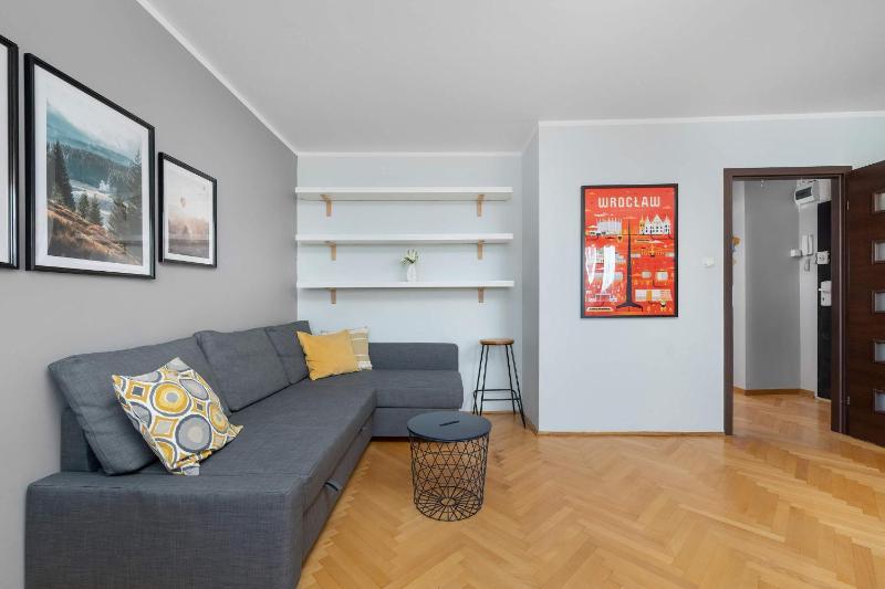 Modern Apartment in Wrocław with Air Conditioning by Noclegi Renters - image 9
