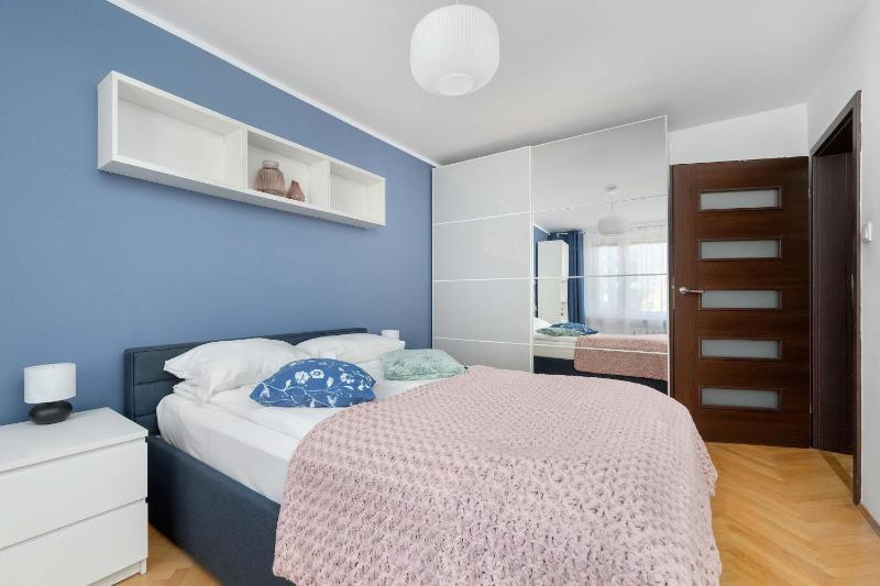 Modern Apartment in Wrocław with Air Conditioning by Noclegi Renters - image 28