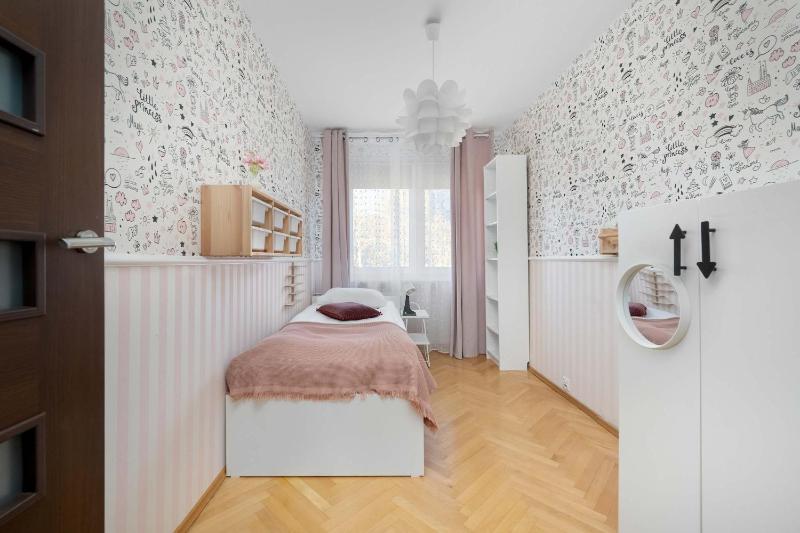 Modern Apartment in Wrocław with Air Conditioning by Noclegi Renters - image 13