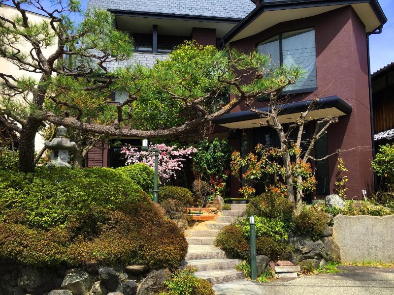 Hananobou Kinkakuji-michi - image 10
