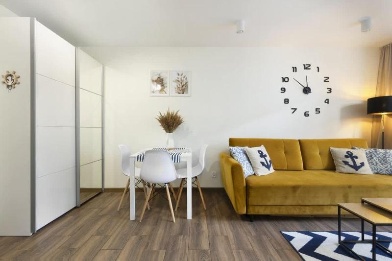Cozy Beachside Falla by Elite Apartments - image 3