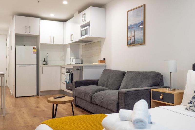 Modern Cosy Studio Apartment Auckland Central - image 10
