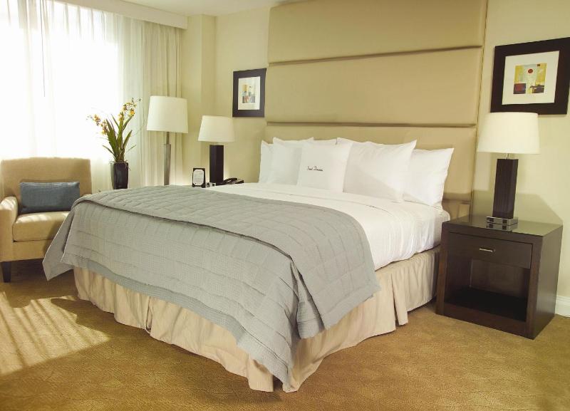 GALLERYone - a DoubleTree Suites by Hilton Hotel - image 11