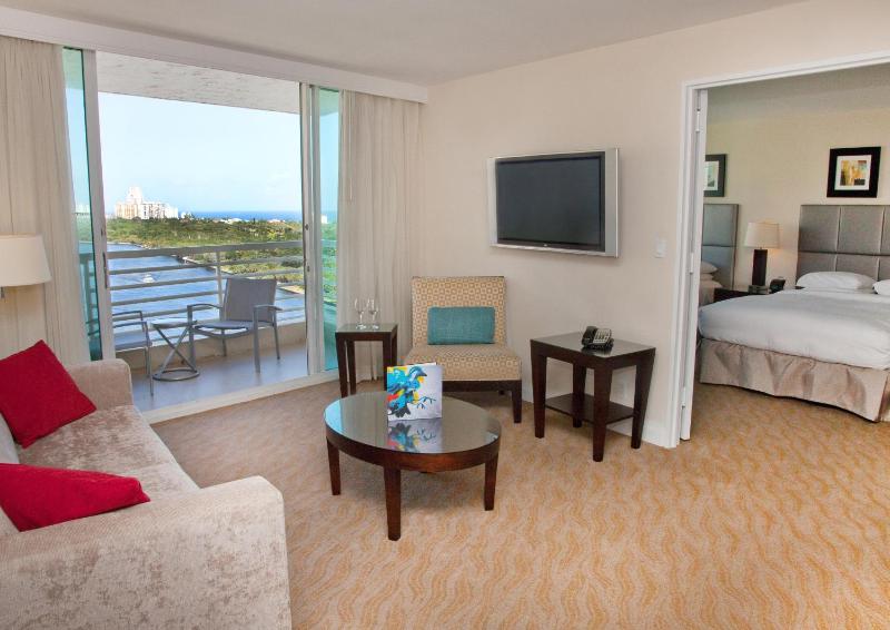 GALLERYone - a DoubleTree Suites by Hilton Hotel - image 18