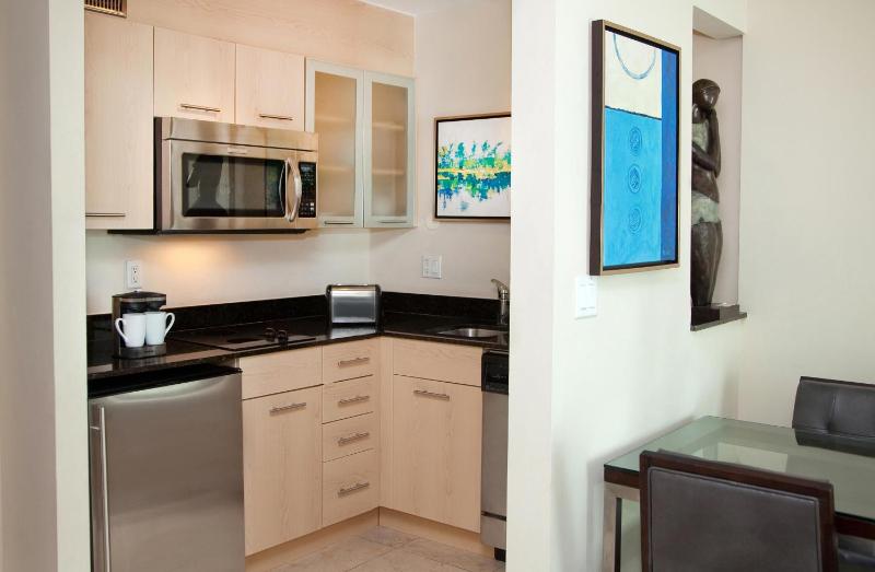 GALLERYone - a DoubleTree Suites by Hilton Hotel - image 46