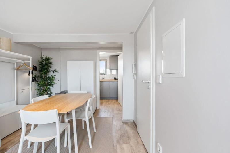Modern Limpertsberg Studio Near City Center - image 11