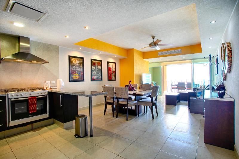 Pools Gym and Restaurant Beachfront 1BR - image 11