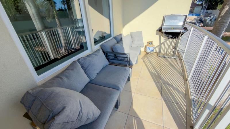 Channel views Private Boat Slip Pool & Patio apts - image 19
